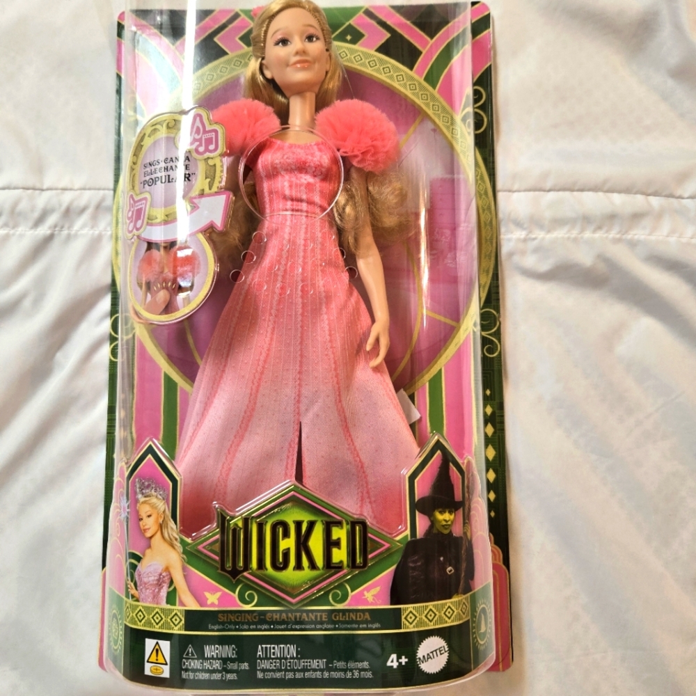 Mattel Wicked Singing Chantante Glinda Misprint URL Collectible NWT Never opened